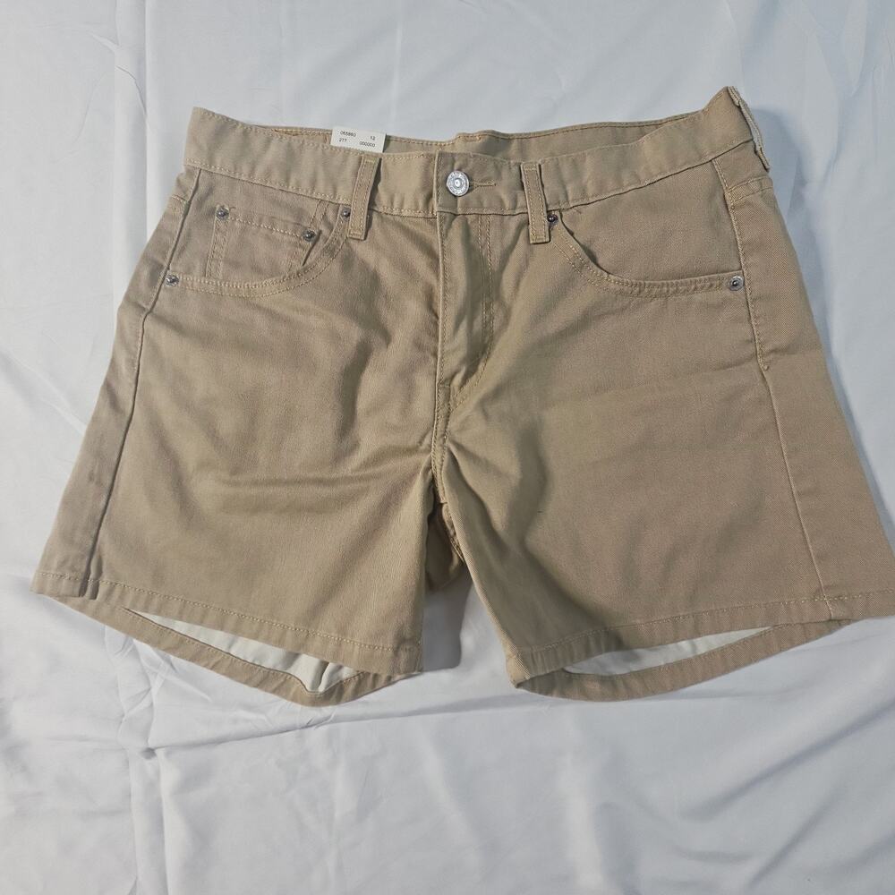 NEW Levi Classic Khaki Shorts Women Sz 10 Misses 5" inseam